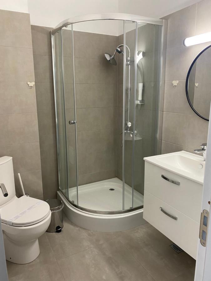 Hotel Maya Хорезу Екстериор снимка