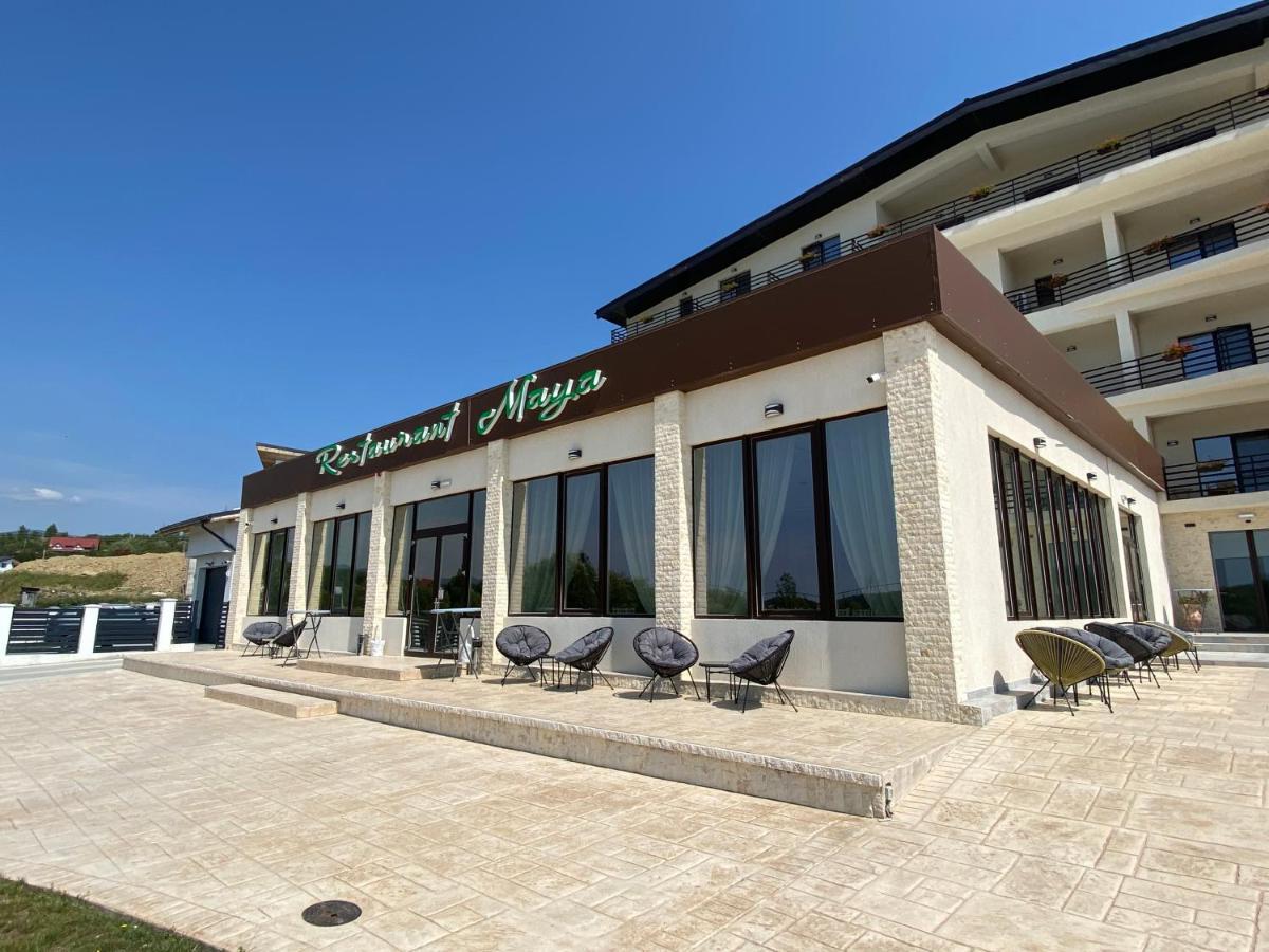 Hotel Maya Хорезу Екстериор снимка